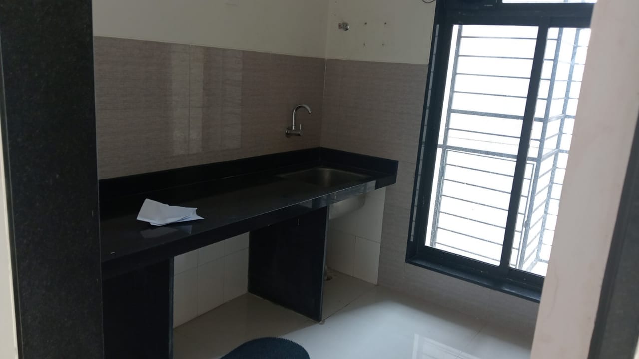 2 BHK Apartment For Resale in Acme Oasis Kandivali East Mumbai  7784310