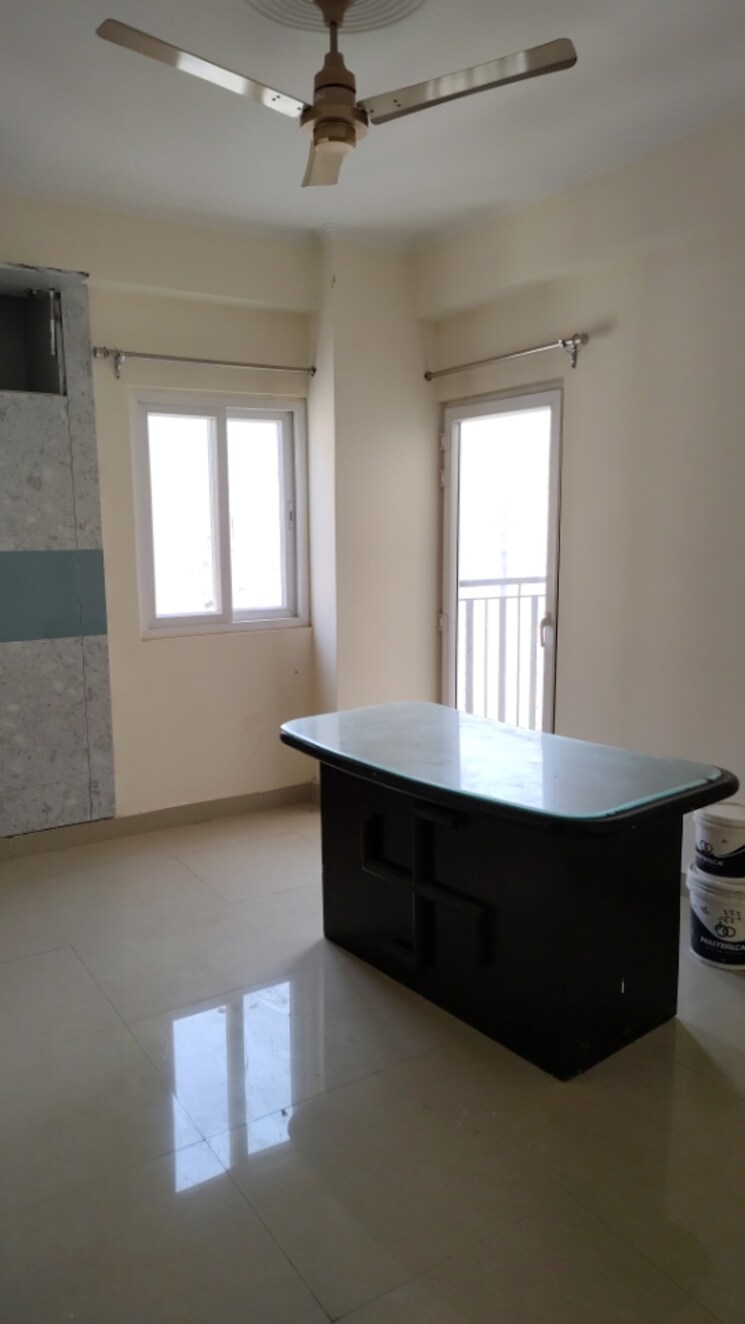 Bedroom, amrapali-centurian-park 3.5 Bedroom 1700 Sq.Ft. Apartment In Tech Zone 4 Greater Noida Greater Noida 7784362