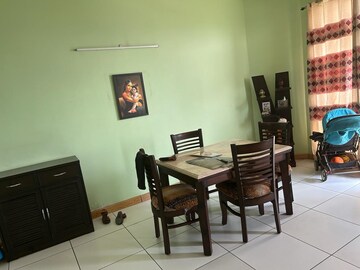 1.5 BHK Apartment For Sale in Upsidc Site B