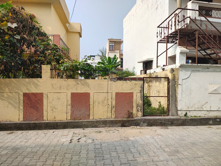 Exterior View, gms road  102 Sq.Yd. Plot In Gms Road Dehradun 7784491