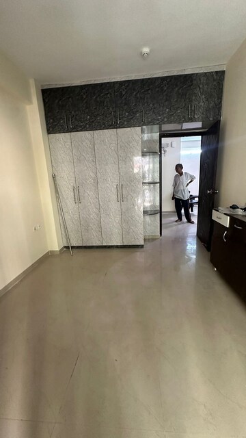 Room in 2.5 BHK Apartment at Gulmohur Garden, Raj Nagar Extension – for Sale