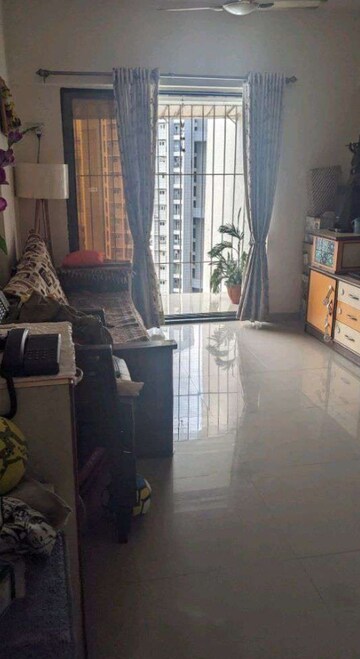 3 BHK Apartment For Rent in Everest World Tulip, Kolshet Road