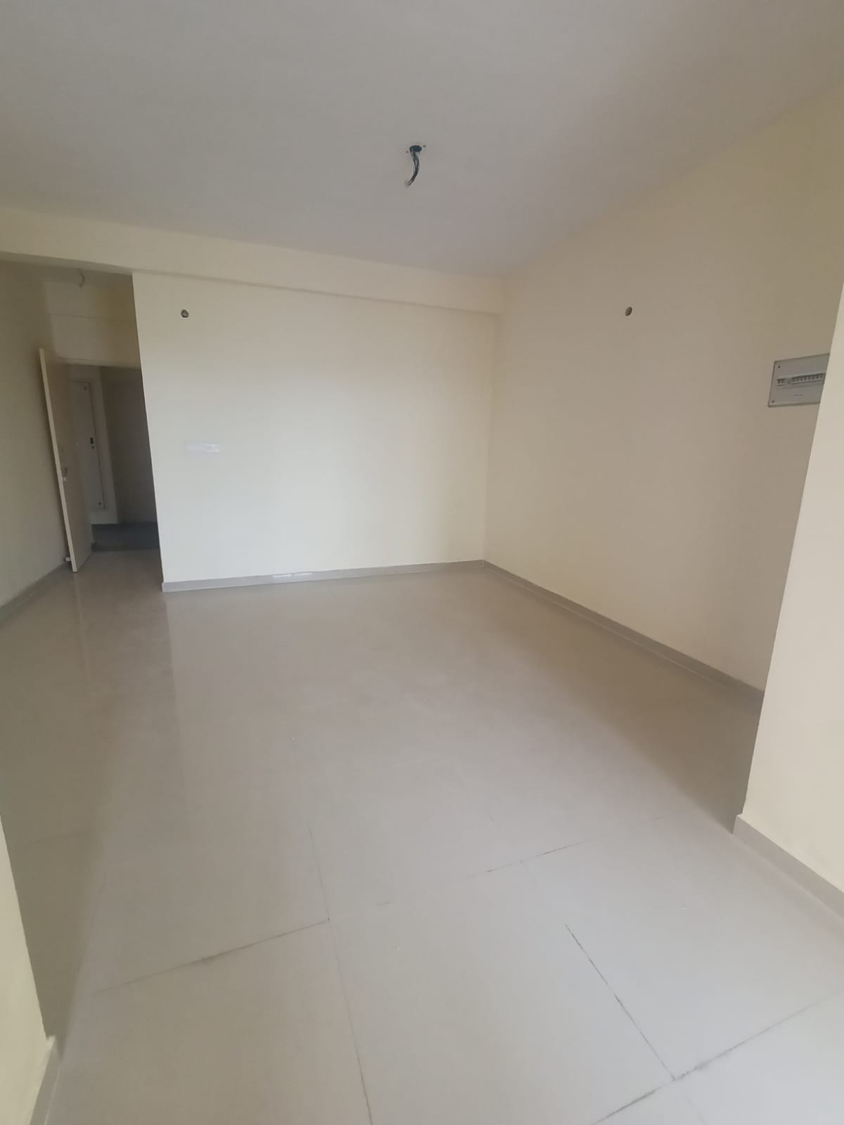 2 BHK Apartment For Rent in Pyramid Elite