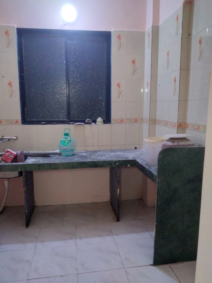Bathroom, krishna-kunj-chs-dombivli 2 Bedroom 870 Sq.Ft. Apartment In Dombivli West Thane 7784700