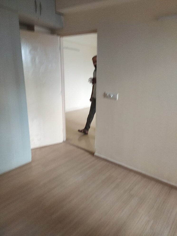 Room, dlf-regal-gardens 3 Bedroom 1721 Sq.Ft. Apartment In Sector 90 Gurgaon 7784677