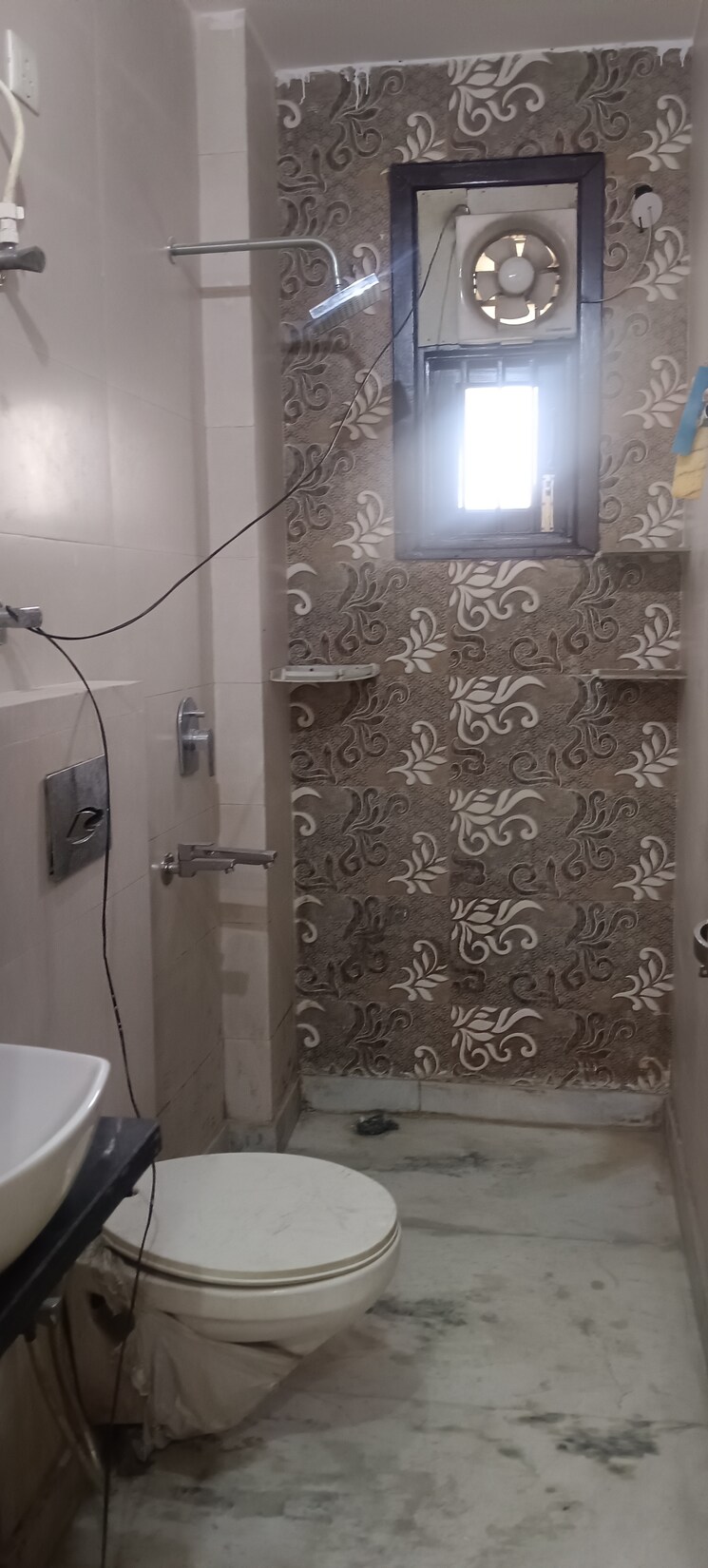 Bathroom, prem nagar 2 Bedroom 900 Sq.Ft. Builder Floor In Prem Nagar Delhi 7784779