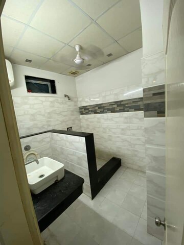 1 RK Builder Floor For Rent in Rajouri Garden Delhi  7784900