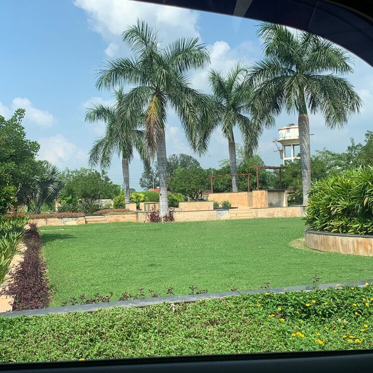 Garden, ajanta-vardhman-emerald-greens  125 Sq.Yd. Plot In Siwaya Jamalullapur Meerut 7785083