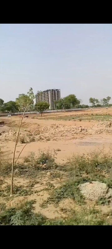 Master Bedroom in 4 BHK Builder Floor at Sector 84 – for Sale