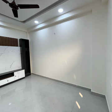 Room in 3 BHK Builder Floor at Adarsh Kunj Apartments, Sector 48 – for Sale