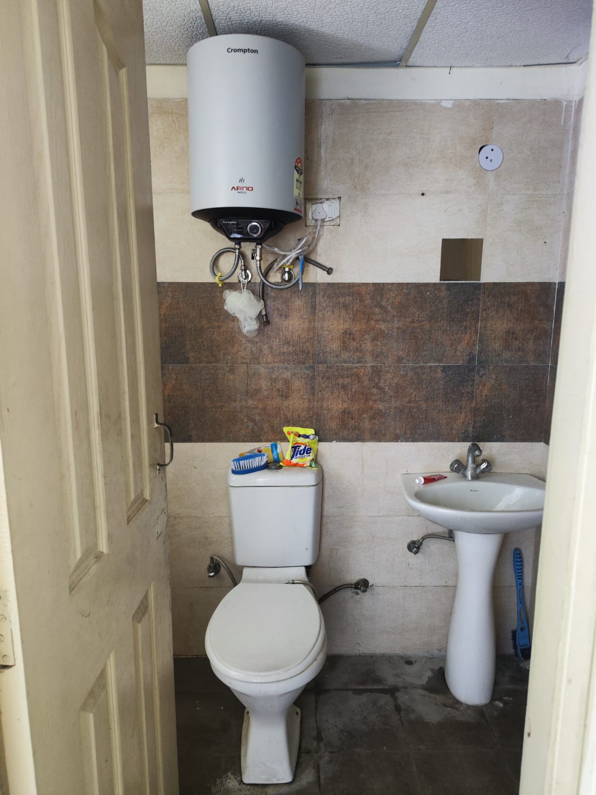 3 BHK + Pooja Room Apartment For Sale in Shree Energy Classic Residency J Block