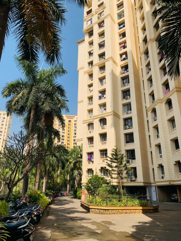 Exterior View, hiranandani-estate-princeton 2 Bedroom 920 Sq.Ft. Apartment In Hiranandani Estate Thane 7785207