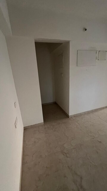 रेसिडेंशियल फ्लैट वर्ग फुट फॉर रेंट इन सुभाष नगर मुंबई  7785251