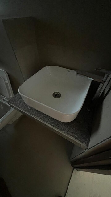 रेसिडेंशियल फ्लैट वर्ग फुट फॉर रेंट इन सुभाष नगर मुंबई  7785251