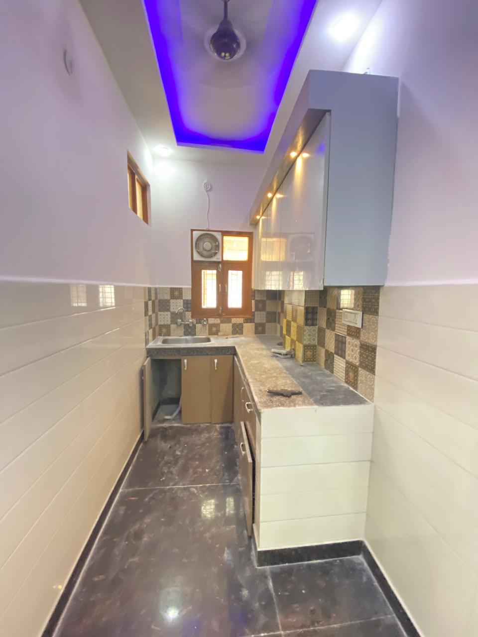 2 BHK Builder Floor For Rent in Uttam Nagar West Delhi  7785263