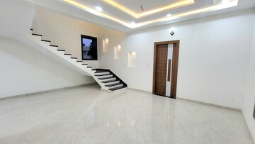 Room in 4 BHK Villa at Kapra – for Sale