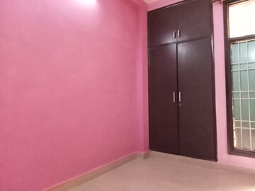 Room in 3 BHK Builder Floor at Mahavir Enclave 1 – for Sale