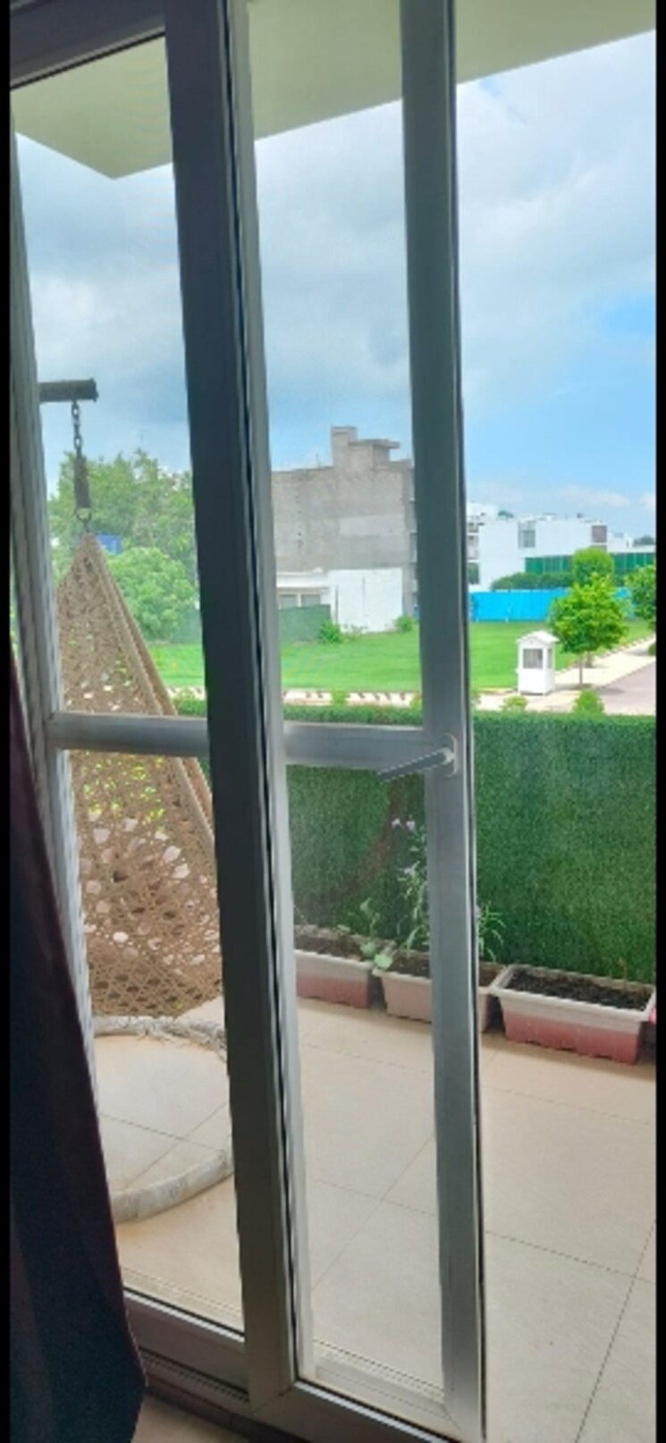 Swimming Pool, central-park-flower-valley 3 Bedroom 1274 Sq.Ft. Apartment In Sohna Sector 33 Gurgaon 7785656