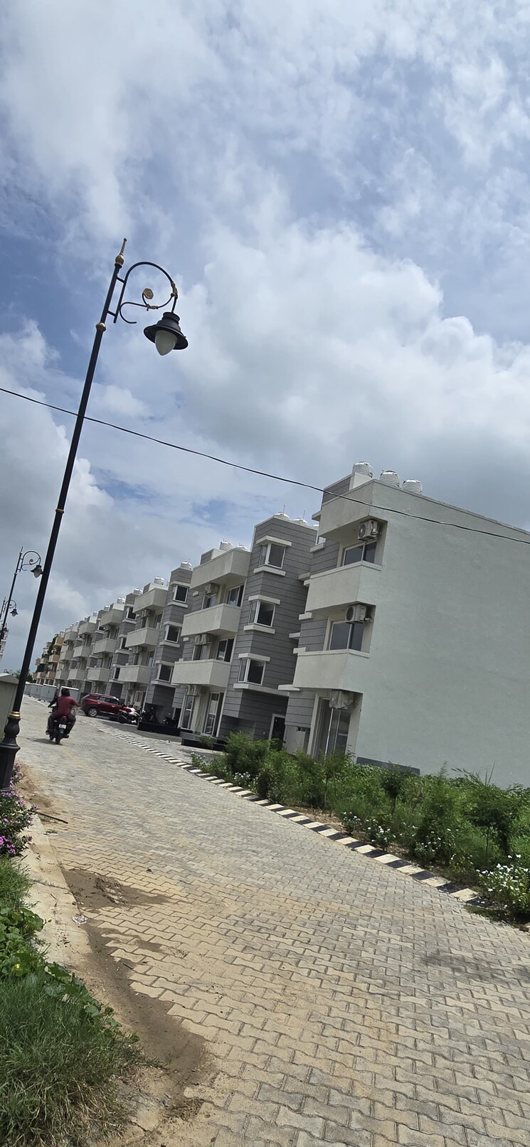 Exterior View, wave-floors 2.5 Bedroom 1284 Sq.Ft. Apartment In Mahurali Ghaziabad 7785776
