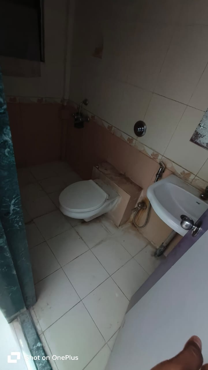 2 BHK Apartment For Sale in Punyadham Society