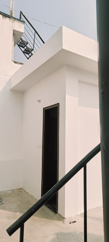 Building Lobby in 2 BHK Villa at Sushant Golf City – for Sale