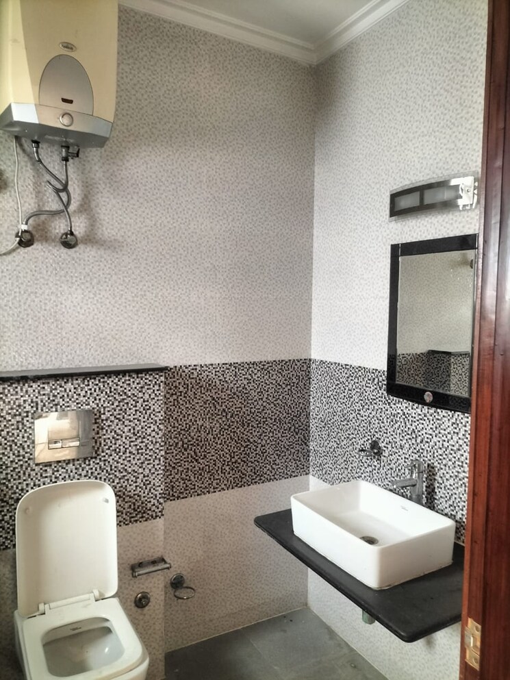 Bathroom, sdc-dav 2 Bedroom 1200 Sq.Ft. Apartment In Vaishali Nagar Jaipur 7785866