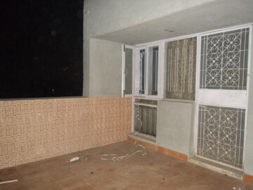 Room in 3 BHK Builder Floor at Sector 82 – for Sale