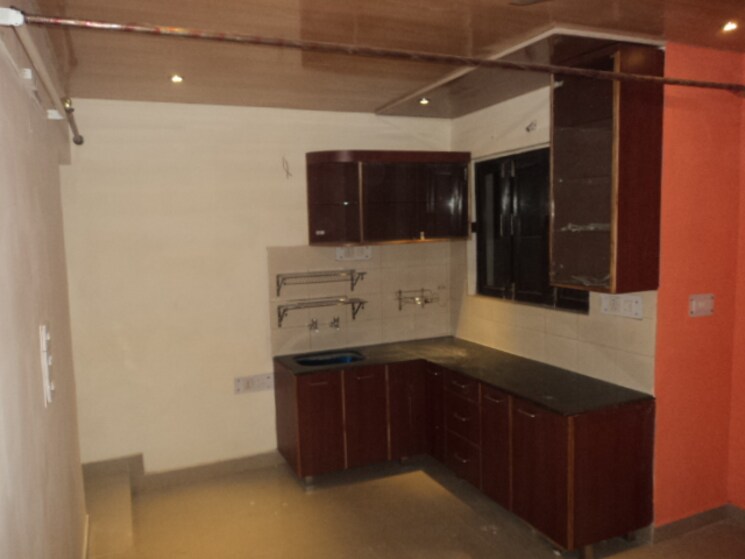 Kitchen, sector 82 3 Bedroom 2480 Sq.Ft. Builder Floor In Sector 82 Noida 7785977