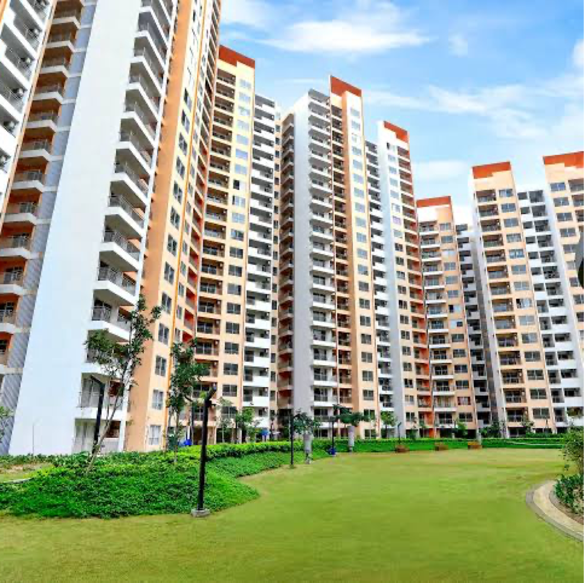 3 BHK + Servant Room Apartment For Sale in Shapoorji Pallonji Joyville Gurgaon