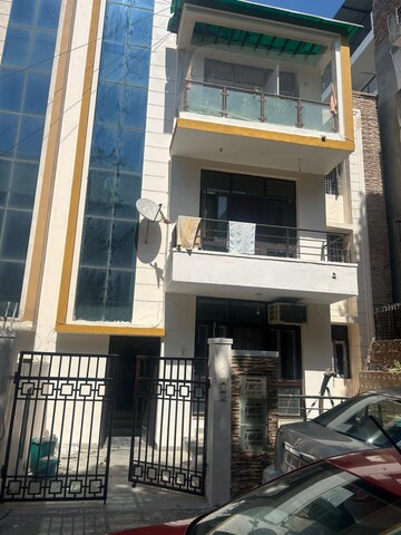 3 BHK Builder Floor – Exterior View View at Uppal Southend, Sector 49 - for Sale