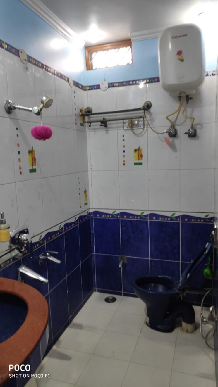 Bathroom, gomti nagar 5 Bedroom 1250 Sq.Ft. Independent House In Gomti Nagar Lucknow 7786425