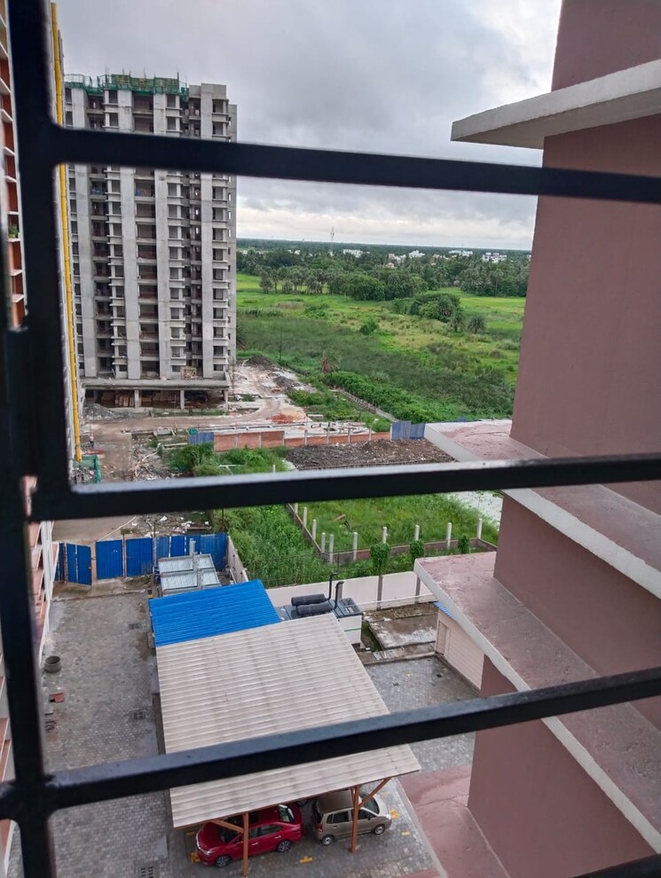 Balcony, dtc-southern-heights 2 Bedroom 940 Sq.Ft. Apartment In Joka Kolkata 7786424