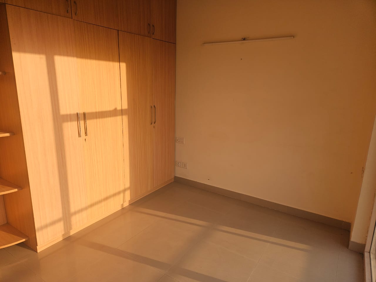 2 BHK Apartment For Rent in Dhoot Time Residency Sector 63 Gurgaon  7786611