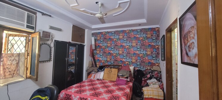 Bedroom, shree-raj-residency-kaushambi 3 Bedroom 1450 Sq.Ft. Apartment In Dabur Chowk Ghaziabad 7786653