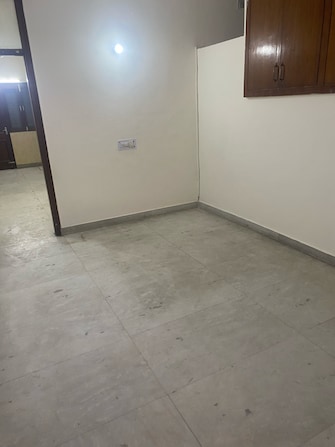 2 BHK Builder Floor For Rent in Shivalik Colony Delhi  7786617