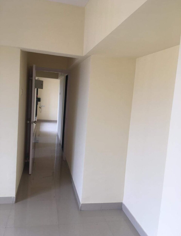 Room, hubtown-greenwoods 1 Bedroom 550 Sq.Ft. Apartment In Vartak Nagar Thane 7786657