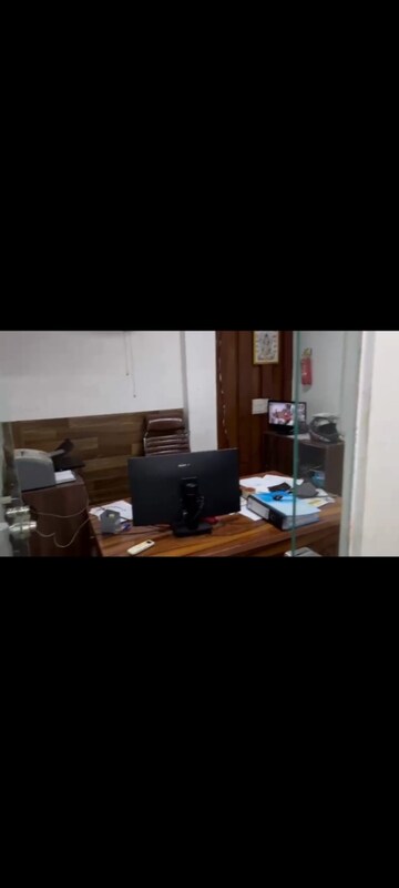 Commercial Office Space 1000 Sq.Ft. For Rent in Lajpat Nagar ii Delhi  7786684