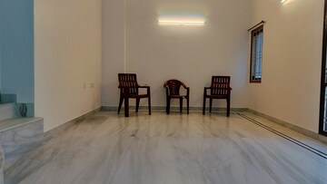 Room in 4 BHK Independent House at Jubilee Hills – for Sale