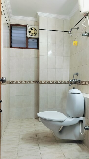 Bathroom in 4 BHK Independent House at Jubilee Hills – for Sale