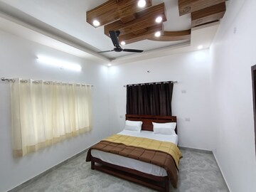 Room in 5 BHK Villa at Kishanpur – for Sale