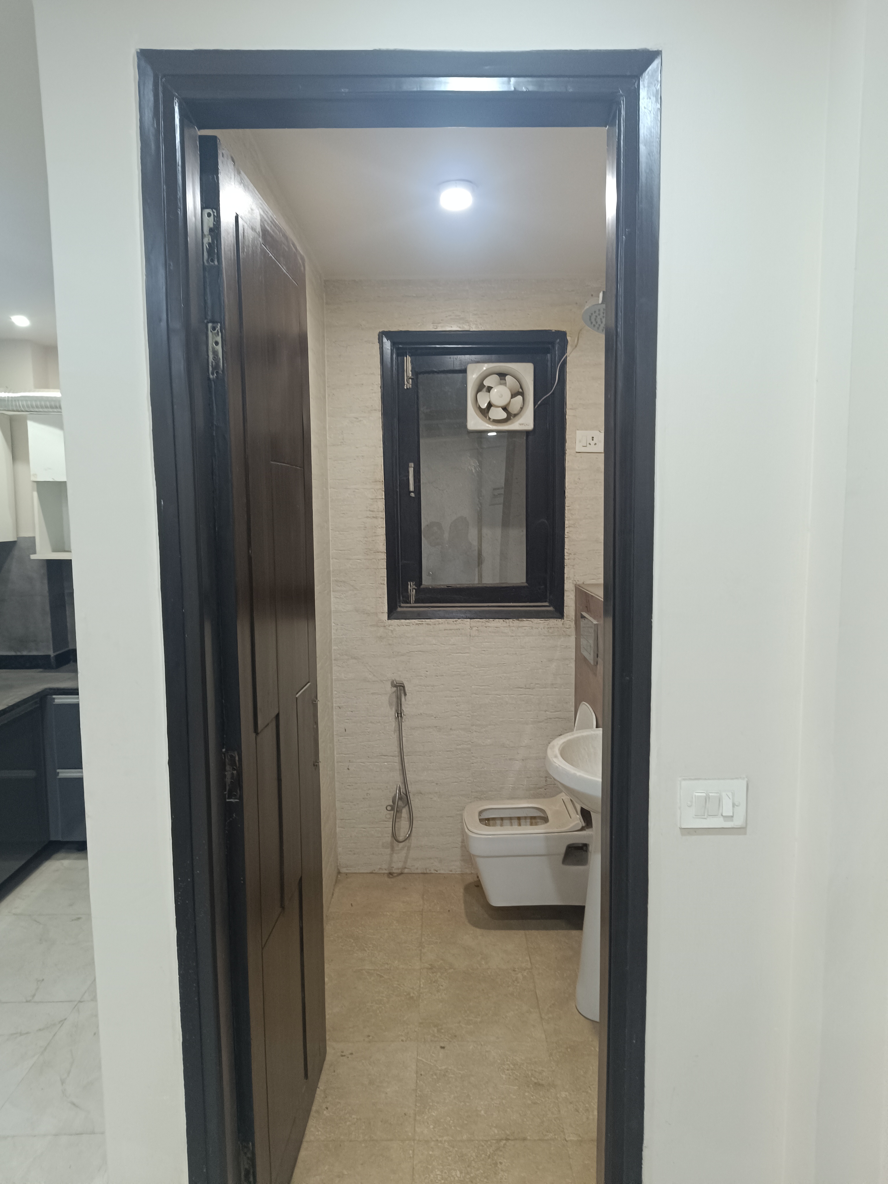 3 BHK + Pooja Room,Study Room Builder Floor For Sale in Chattarpur