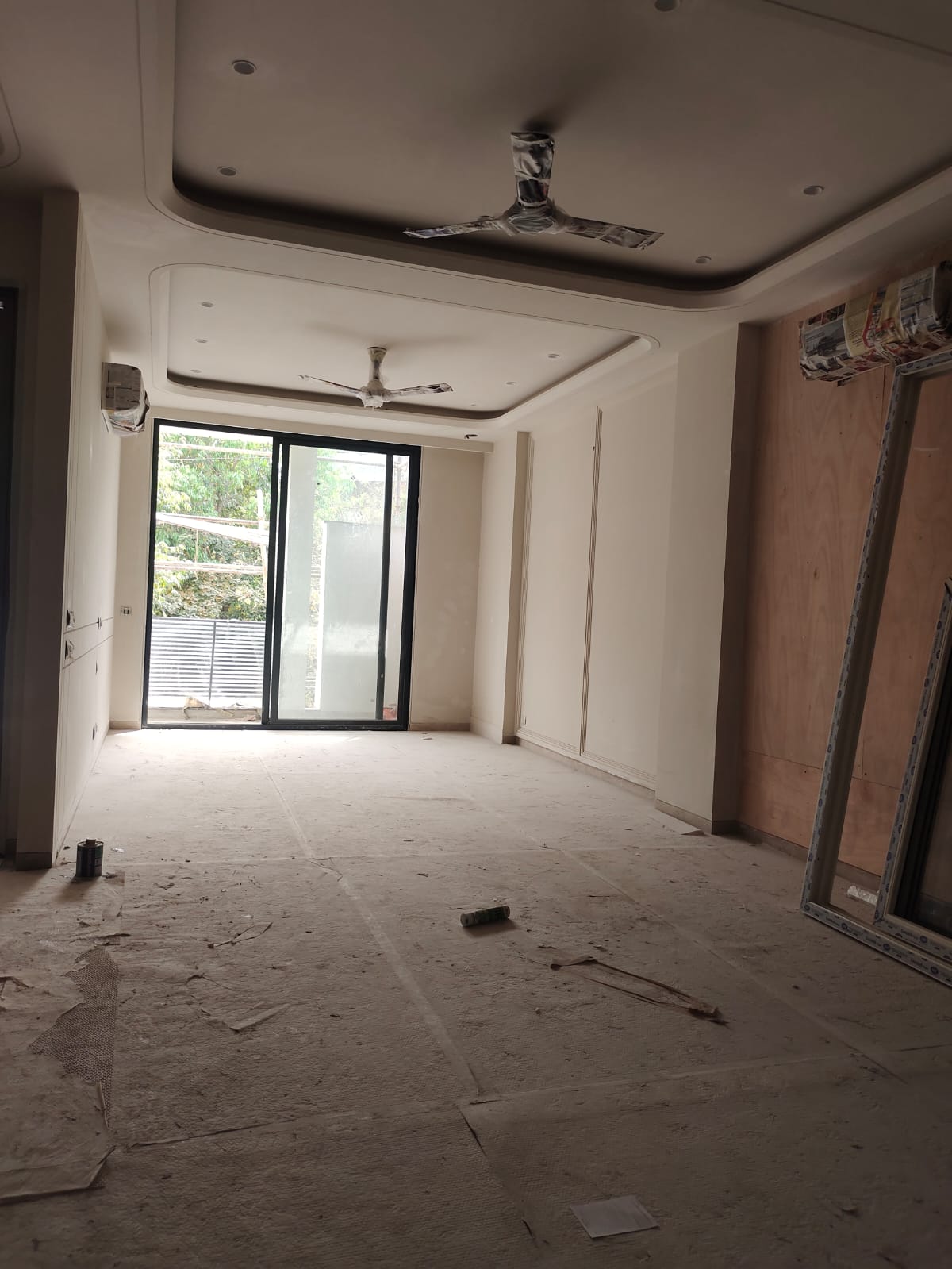 3 BHK + Servant Room Builder Floor For Sale in Chittaranjan Park