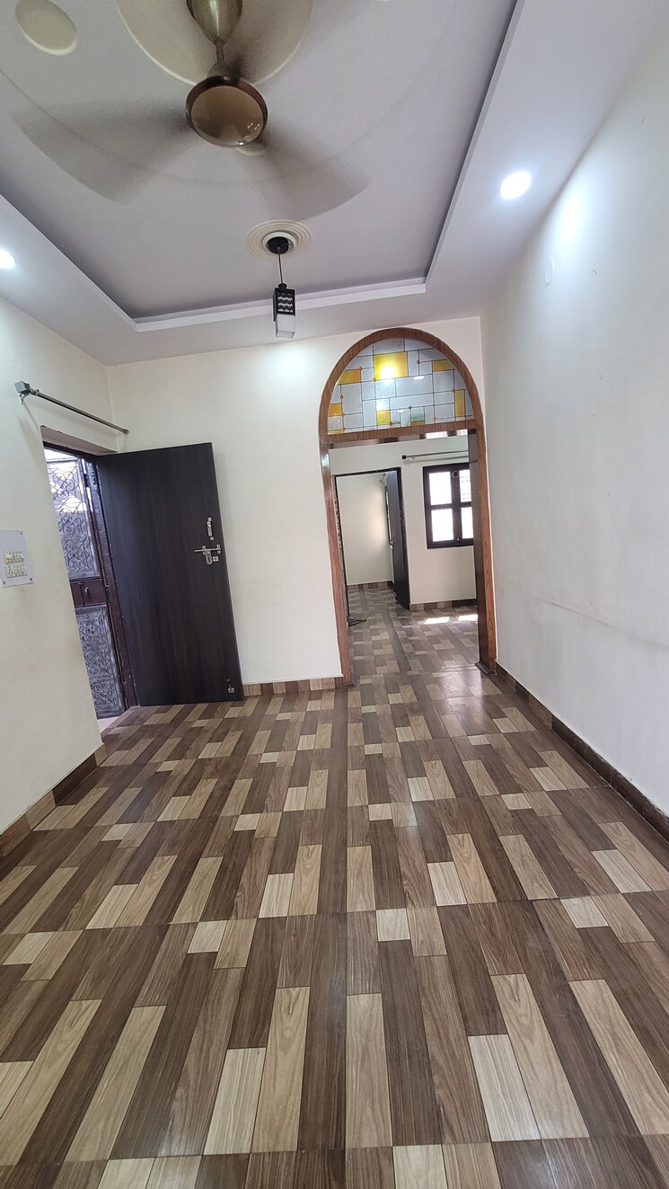 Living Room, gtb enclave 2 Bedroom 1000 Sq.Ft. Apartment In Gtb Enclave Delhi 7787114