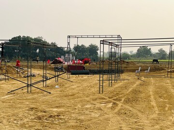  Plot – Exterior View View at Sultanpur Road - for Sale