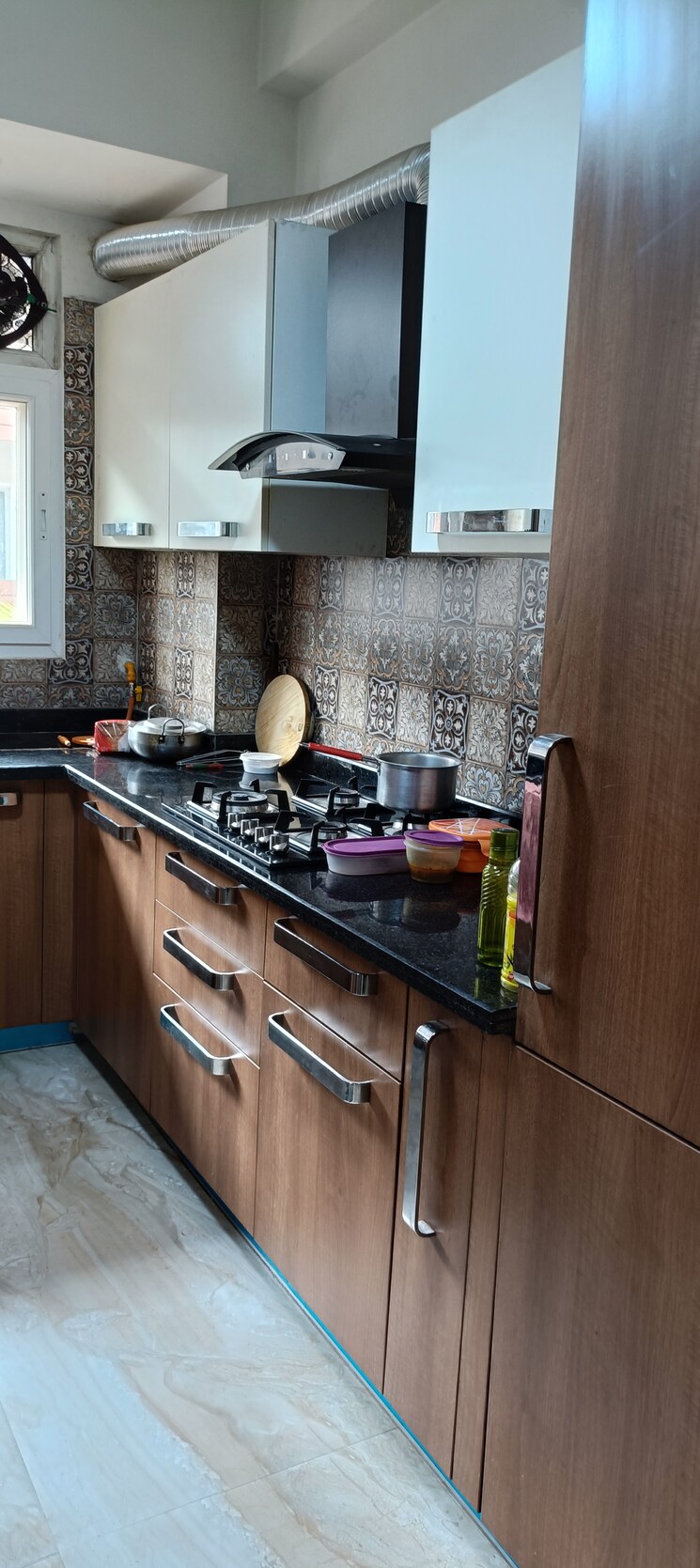 Kitchen, dwarika-raj-garden-city 4 Bedroom 194 Sq.Yd. Apartment In Raj Nagar Extension Ghaziabad 7787214