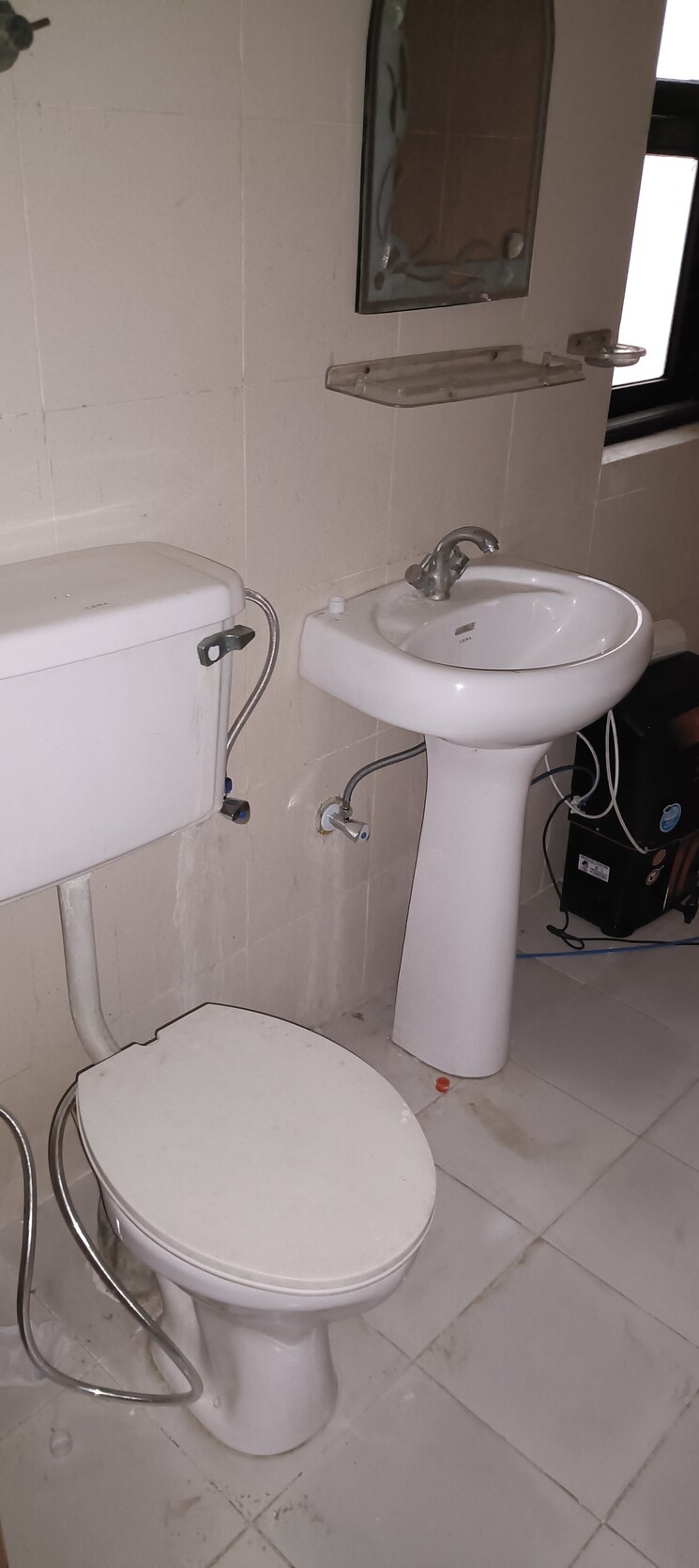 Bathroom, shree-energy-classic-residency 3 Bedroom 1600 Sq.Ft. Apartment In Raj Nagar Extension Ghaziabad 7787216