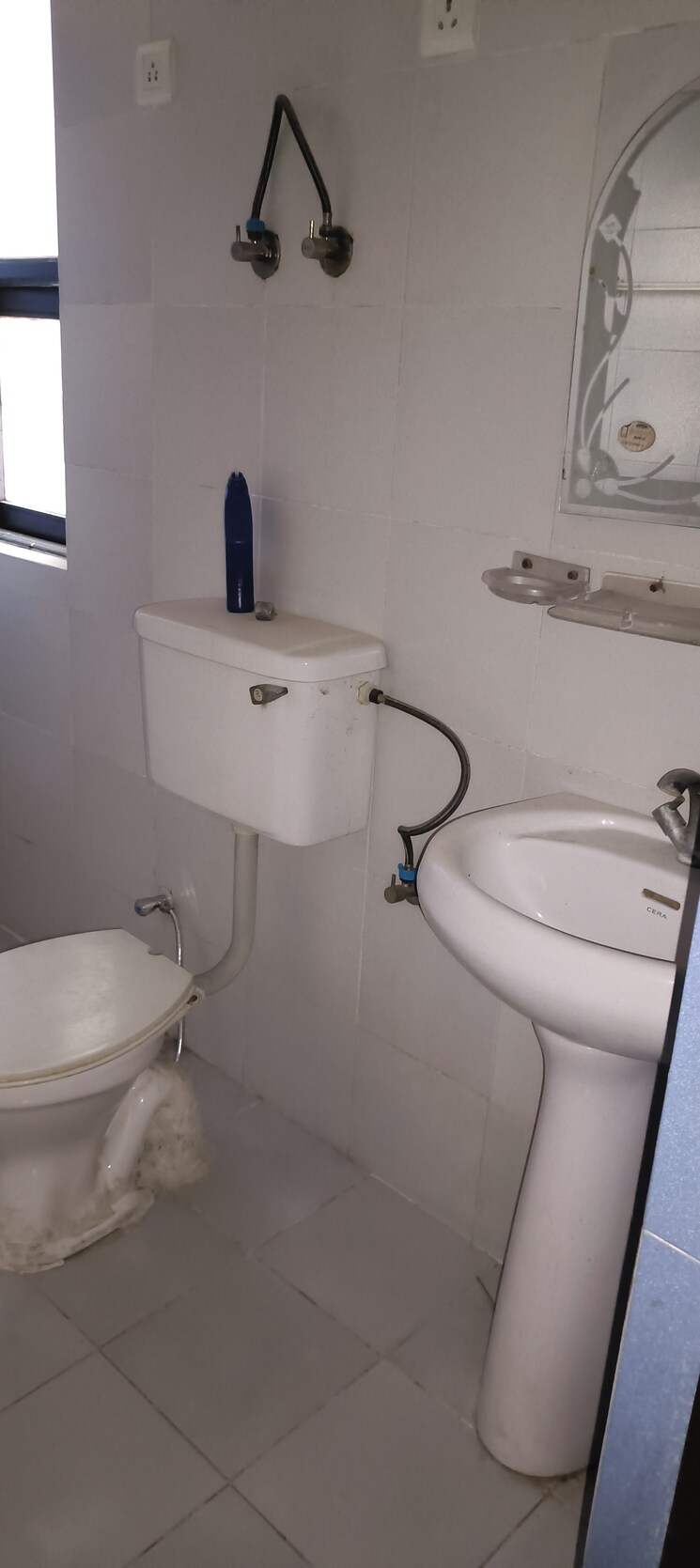 Bathroom, shree-energy-classic-residency 3 Bedroom 1600 Sq.Ft. Apartment In Raj Nagar Extension Ghaziabad 7787216