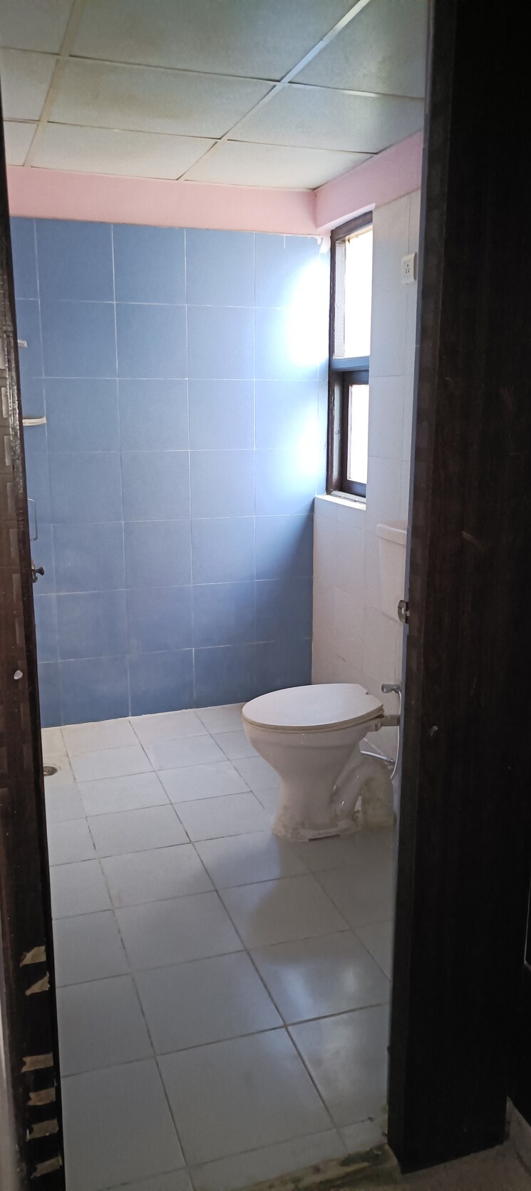 Bathroom, shree-energy-classic-residency 3 Bedroom 1600 Sq.Ft. Apartment In Raj Nagar Extension Ghaziabad 7787216