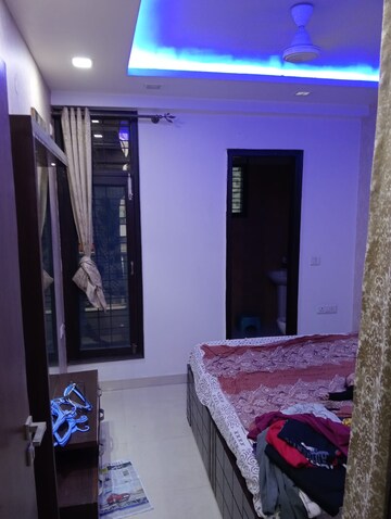 Furnished Amenities in 3 BHK Builder Floor at Niti Khand – for Sale
