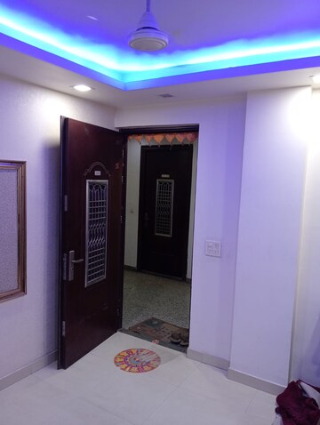 Building Lobby in 3 BHK Builder Floor at Niti Khand – for Sale